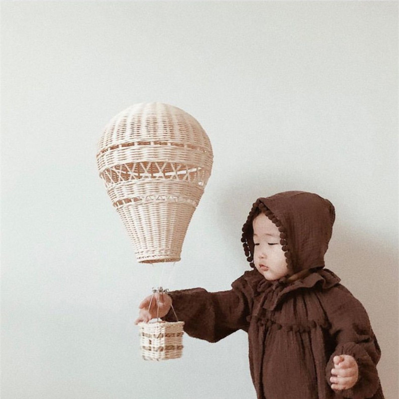 Żyrandol w kształcie balonu na – Baby Nursery Hot Air Balloon recenzja i cena